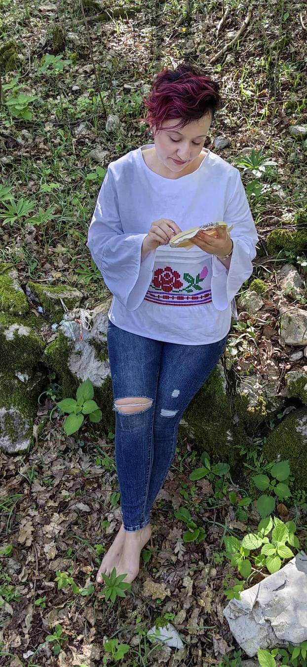 FOTO Samantini vezovi su hit: Ljudi ih naručuju za vjenčanja, bebu i prvi Božić u braku...