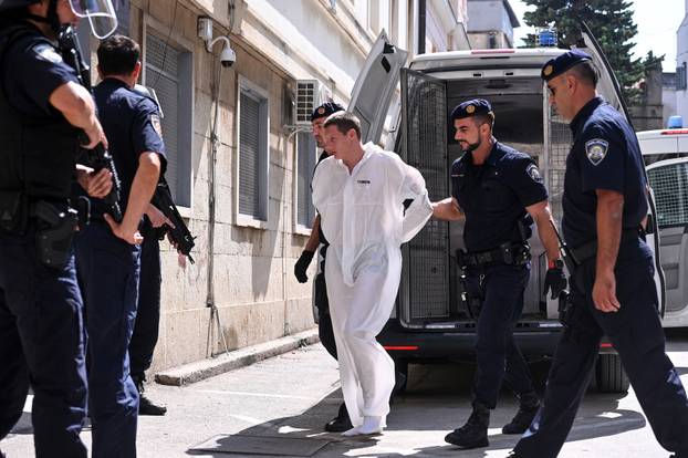 Duge cijevi na ulicama Zadra, priveden ubojica sa Zrća