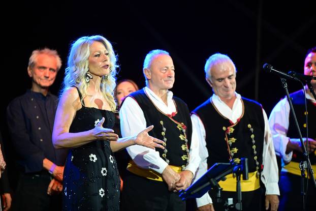Zagreb: Koncert u čast preminulih glazbenika Arsena Dedića i Gabi Novak te njihova sina Matije Dedića