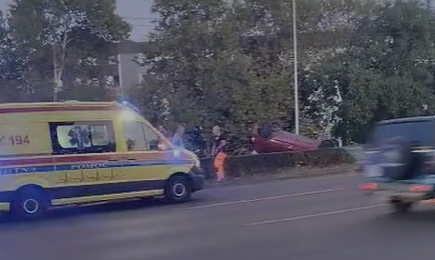 VIDEO Jel' moguće? Završila na krovu na tračnicama u Zagrebu. Evo koliko je promila napuhala!