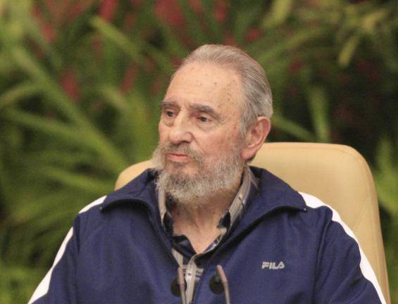 Raul loest seinen Bruder Fidel Castro ab