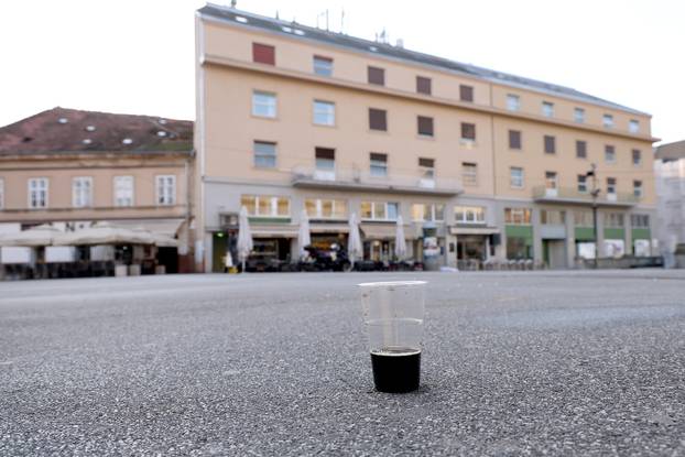 Zagreb: Pet mjeseci nakon zatvaranja obnova tržnice Dolac još nije počela, a ne zna se ni kada će