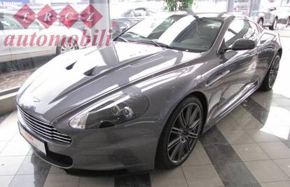 Pet luksuznih Aston Martina prodaje na aukciji u Zagrebu