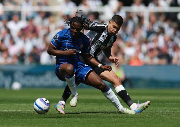 Premier League - Newcastle United v Chelsea