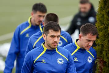 Sarajevo: Trening nogometne reprezentacija BiH uo&ccaron;i finalne utakmice doigravanja za Svjetsko prvenstvo