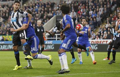Chelsea od dva gola zaostatka izborio remi: Mourinho tek 15.