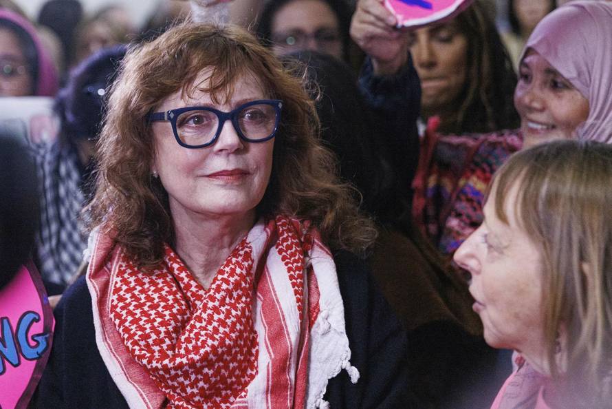 Code Pink - Protest for Ceasefire with Susan Sarandon