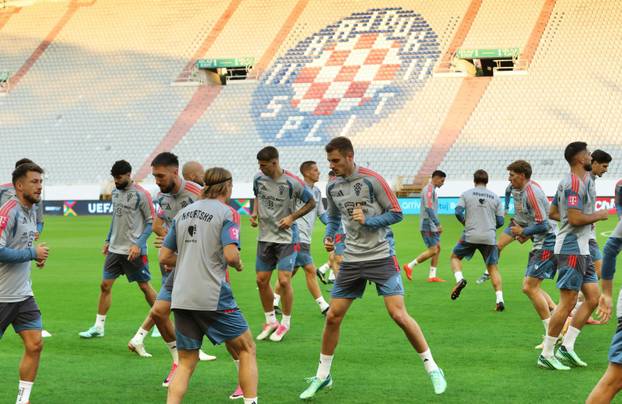 Split: Trening hrvatske nogometne reprezentacije uoči sutrašnje utakmice protiv Španjolske