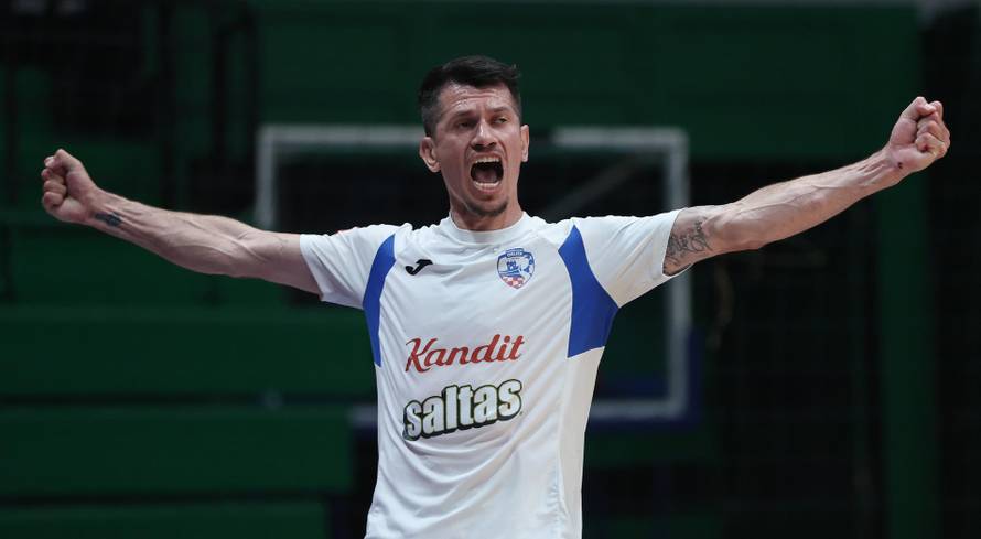 Susret Futsal Dinama i Osijeka u 2. utakmici polufinala SuperSport Hrvatske malonogometne liga