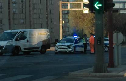 Policajci ozlijeđeni u nesreći u Splitu: Traže svjedoke sudara