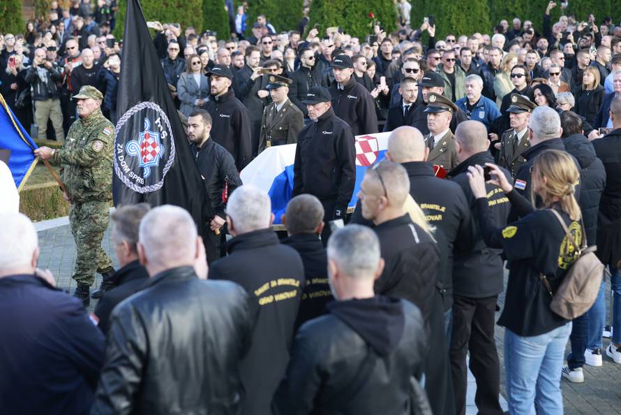 Vukovar:  Posljednji ispraćaj  Jean-Michela Nicoliera