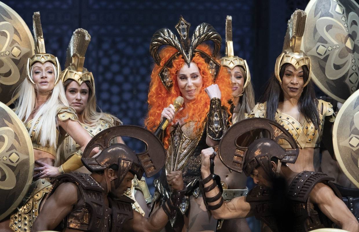 Cher: Žene, razmišljajte poput muškaraca! Oni se manje brinu