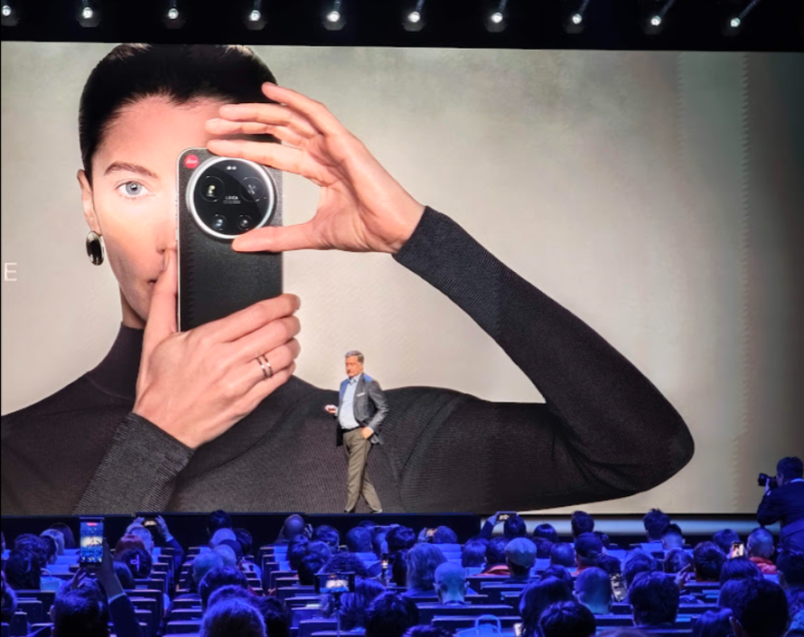 VIDEO Xiaomi i Leica napravili su ludi foto telefon s rotirajućim prstenom. Ovo su prvi dojmovi