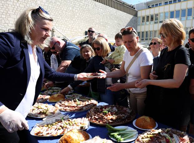 Šibenik: Podjela hrane na uskršnji ponedjeljak