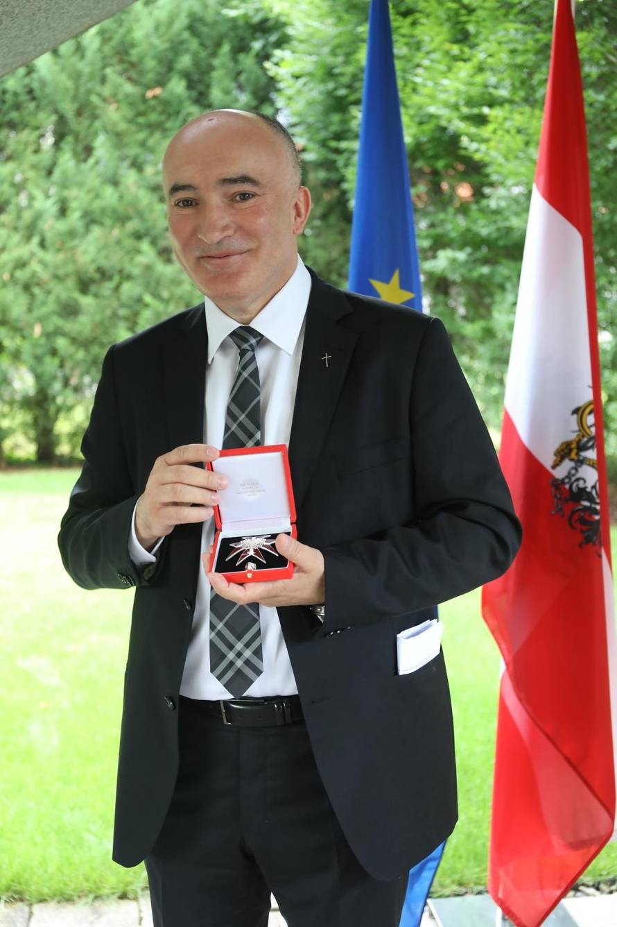 Ivan Tolj