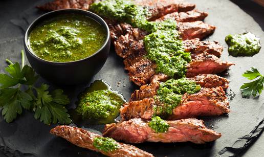 Chimichurri umak: Argentinski dodatak jelu koji svi obožavaju