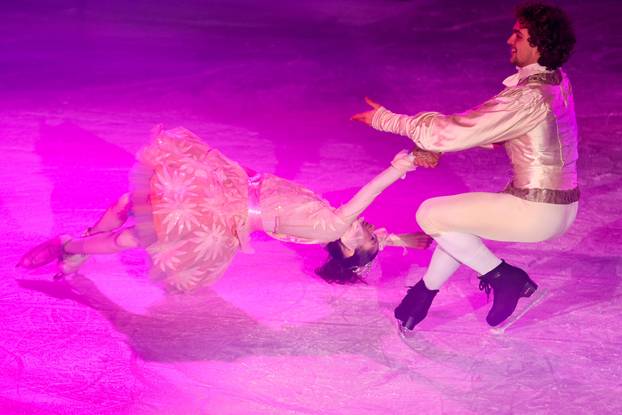 Svečano otvorenje Ledenog parka na Trgu kralja Tomislava uz predstavu Orašar