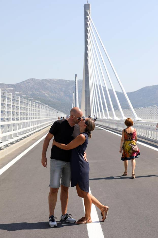 Izbor najboljih fotografija s otvorenja Pelješkog mosta 