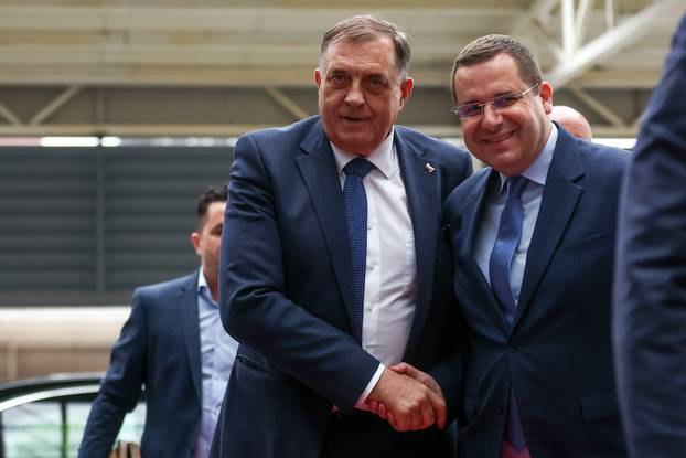 Sarajevo: Milorad Dodik stigao u Administrativni centar Vlade RS-a prvi put nakon objavljivanja presude