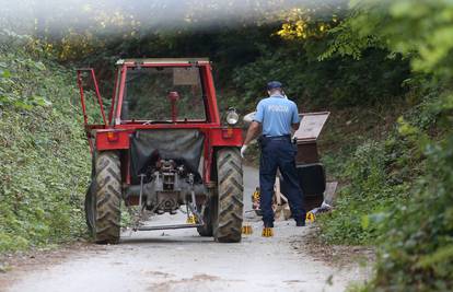 Muškarac kod Garešnice sletio traktorom s ceste i poginuo