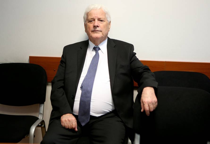 Babo u Zagrebu svjedočio na sudu na suđenju sinu Ervinu