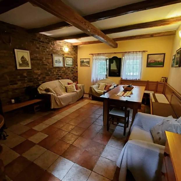 Savršeno mjesto za bijeg: Kuća na jezeru u srcu Lonjskog polja