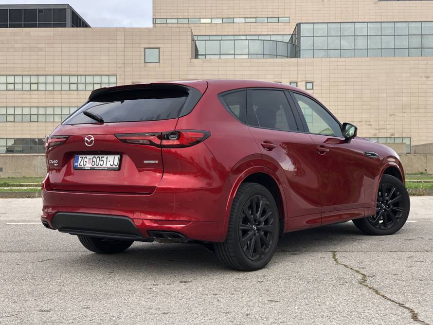 Testirali smo Mazdu CX-60: Tko kaže da dizel nema budućnost!