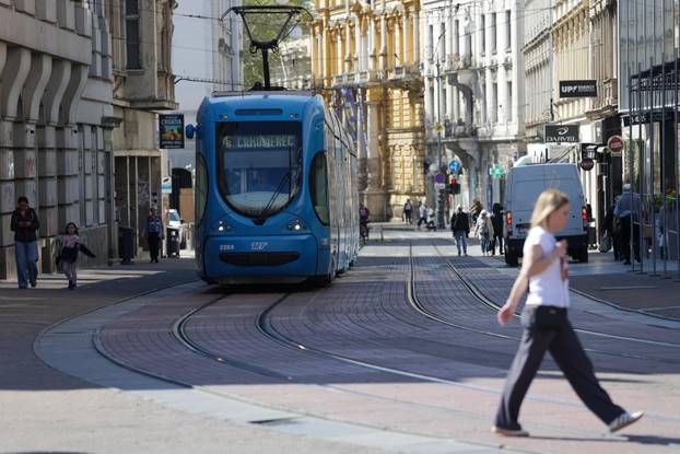Sunčano subotnje prijepodne u Zagrebu