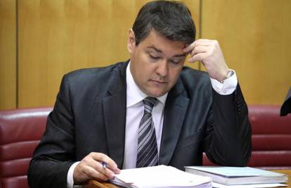 Ministar Lalovac: 2015. godine će sve biti na stolu za rezanje