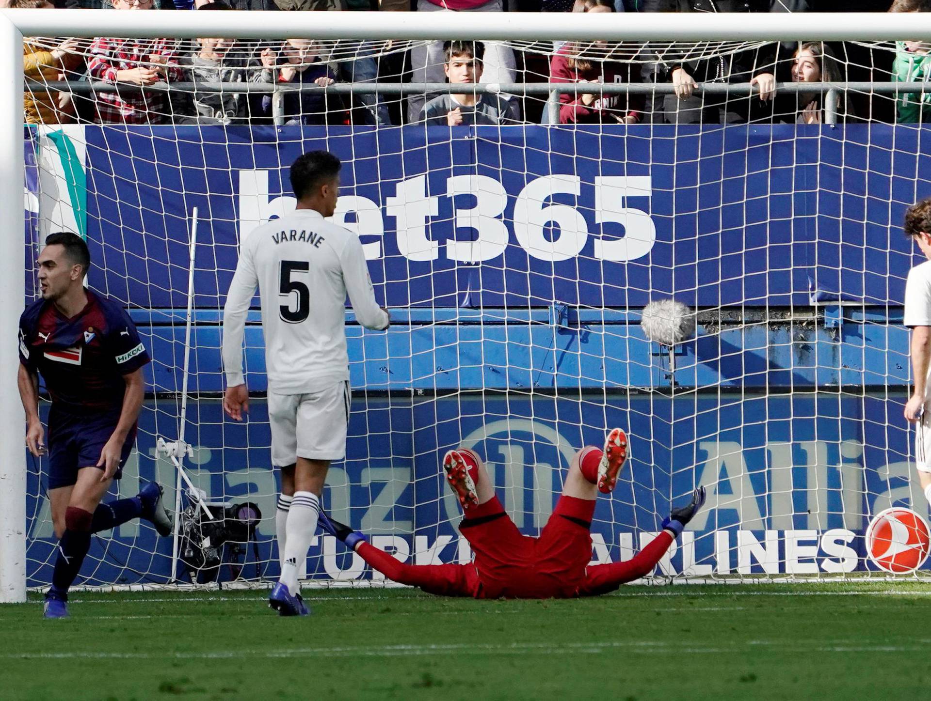 La Liga Santander - Eibar v Real Madrid