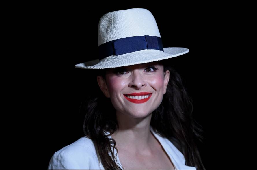 Niko KranjÃ¨ar, Zrinka CviteÅ¡iÃ¦ i DuÅ¡an BuÃ¨an druÅ¾ili se nakon predstave "Tko pjeva zlo ne misli"