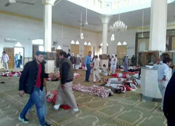 U napadu na džamiju na Sinaju ubijeno je najmanje 235  ljudi