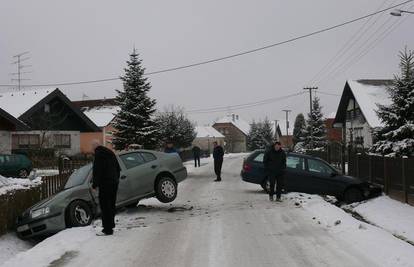 Zbog neočišćene i ledene ceste sudar u Čakovcu