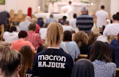 Split: U crkvi svetog Dominika održana misa za sve pritvorene navijače Hajduka
