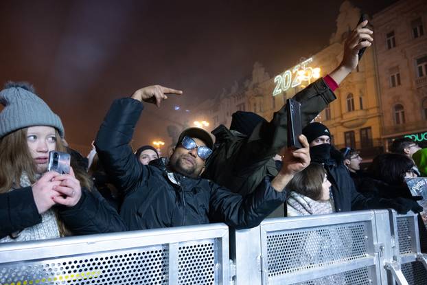 Zagreb: Miach održala koncert na glavnom gradskom trgu