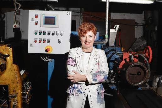 Netipi&ccaron;an biznis, neo&ccaron;ekivana pri&ccaron;a: Iznenadit &cacute;e vas &ccaron;ime se bavi ova majka dvoje djece