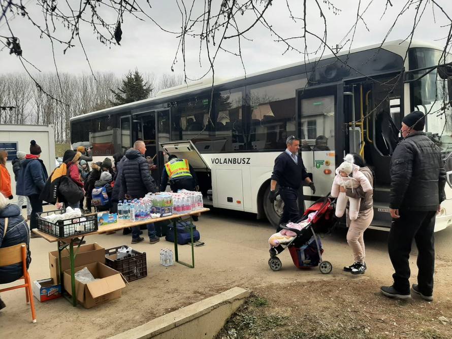 Ljudi dobrog srca: 'Dovezli smo obitelj s dvije curice u Zagreb. Bile su potpuno preplašene'