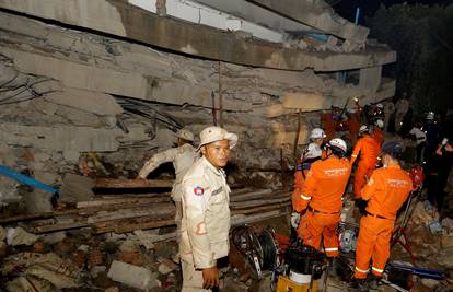 Srušila se zgrada u Kambodži: Deset mrtvih, 23  ozlijeđenih