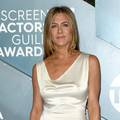 Romantična elegancija: Favorit haljine stylish Jennifer Aniston