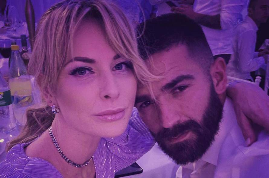 Iris Rajčić podijelila je emotivnu poruku suprugu Livaji i ostalim igračima: Evo što je napisala...