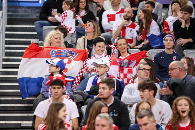 Zagreb: Navijači na rukometnoj utakmici Svjetskog prvenstva Hrvatska - Zelenortski Otoci 