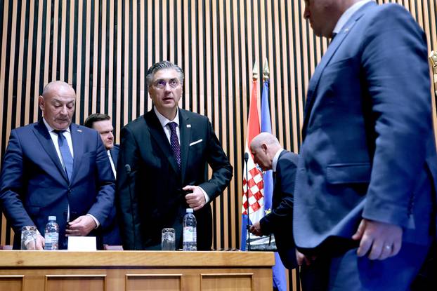 Zagreb: Premijer Andrej Plenkovic podnosi izvjesce o radu Vlade