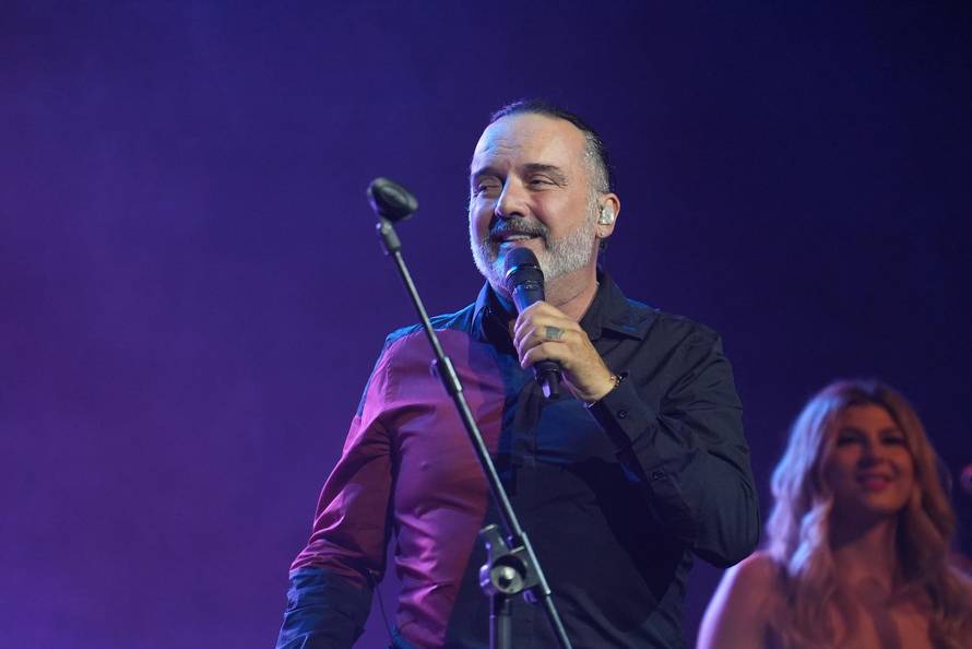 Beograd: Tony Cetinski održao je prvi od tri zakazana koncerta pod imenom "Samo ljubav"