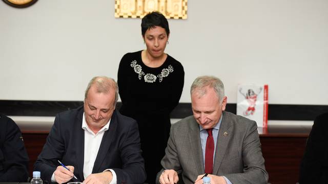 Potpisan ugovor izmeðu Grada Splita i Hrvatskog rukometnog savez