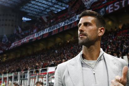 FOTO Novak uz legende Milana na Derbyju della Madonnina