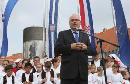 Josipović tješi Markić: I ja sam za preferencijalno glasovanje
