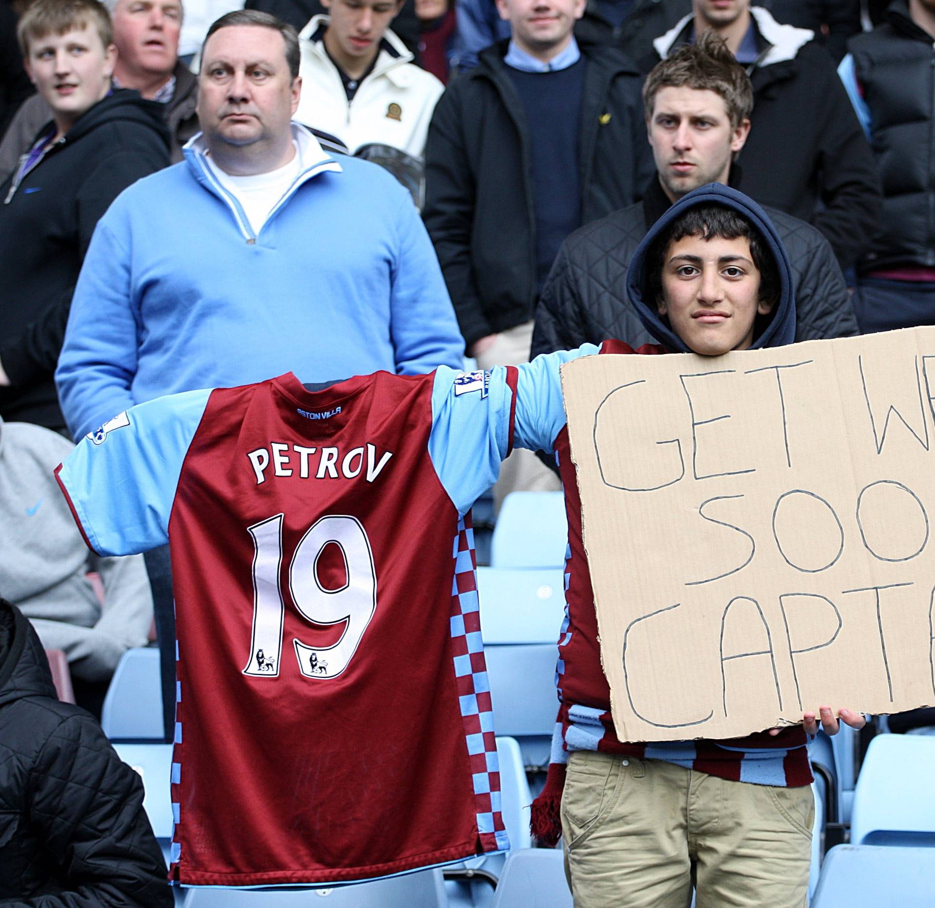 Soccer - Barclays Premier League - Aston Villa v Chelsea - Villa Park