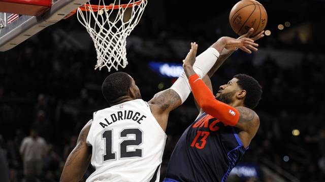 NBA: Oklahoma City Thunder at San Antonio Spurs