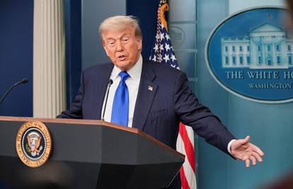 Trump: 'S Kanadom prekidamo sve trgovinske pregovore. Ovo je očiti napad na našu zemlju!'