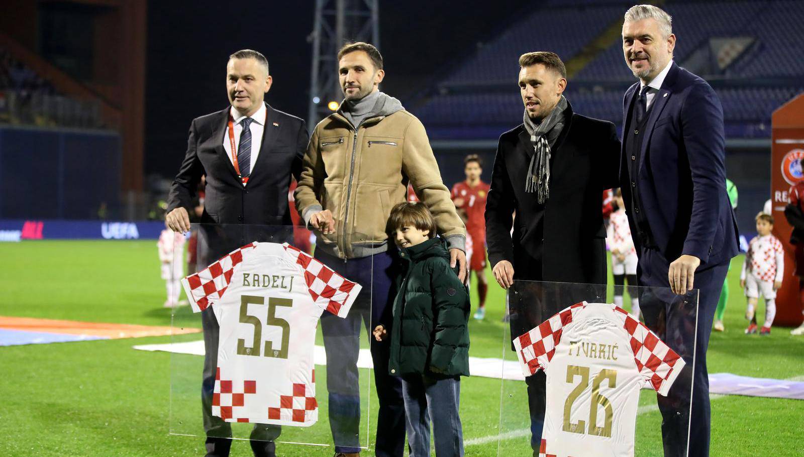 Zagreb: Milan Badelj i Josip Pivarić dobili su priznanje HNS-a uoči susreta Hrvatske i Armenije